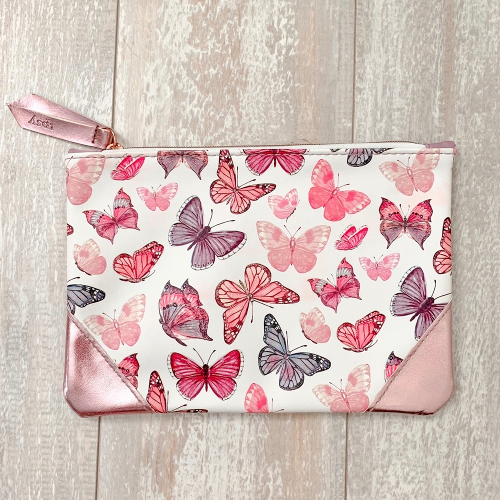 🦋 2 for $10! 🦋 Ipsy Makeup Bag